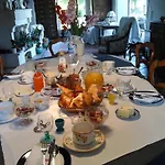 Les Roses Tremieres Frühstückspension *