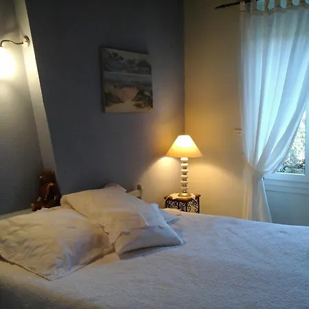 Les Roses Trémières